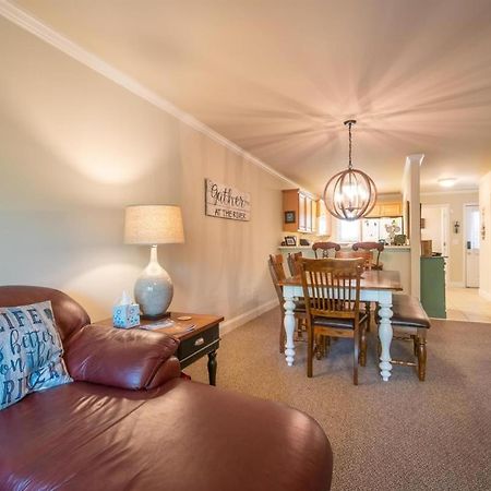 Riverfront Home Within Walking Distance Of Helen Exterior foto